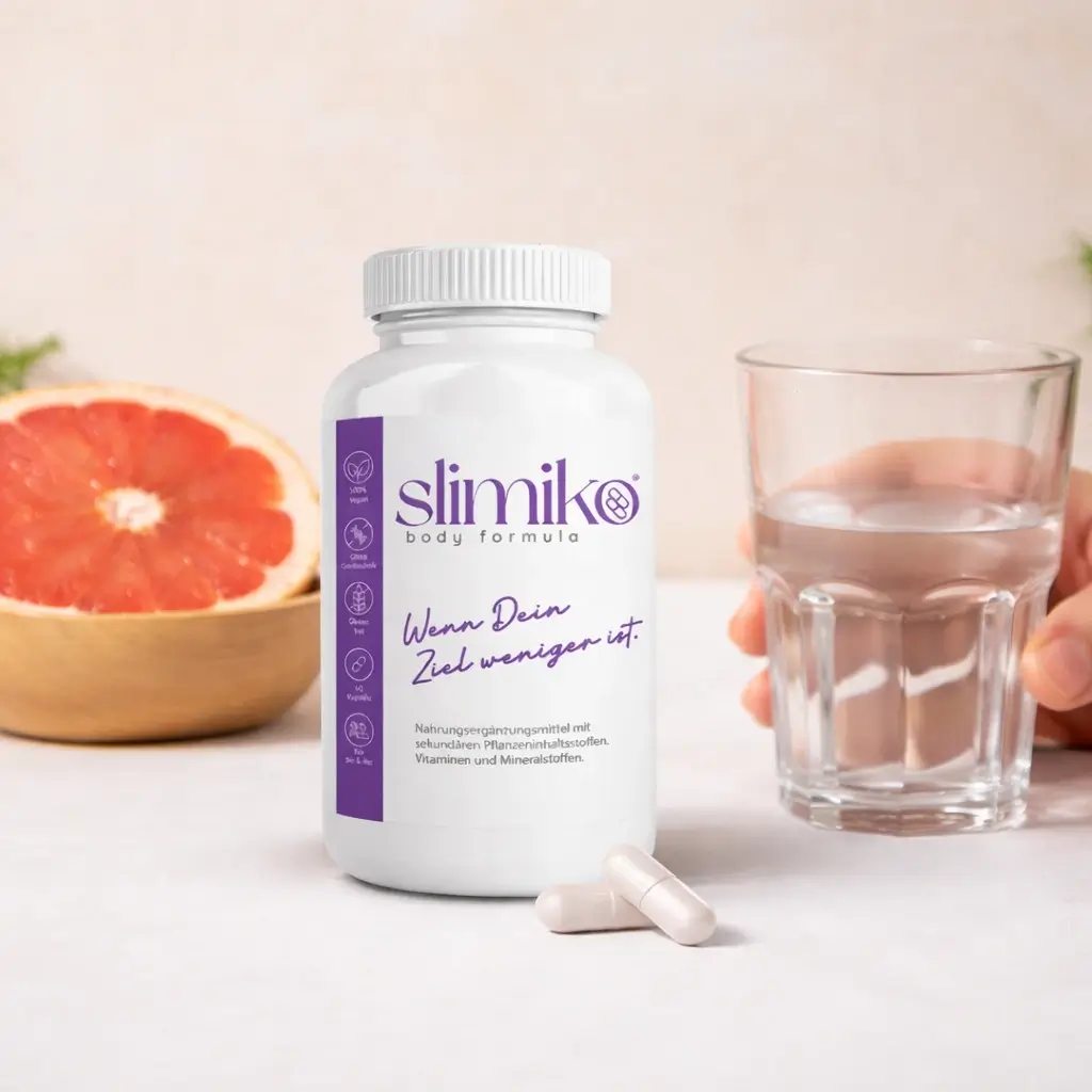 Flacon Slimiko avec verre d’eau et pamplemousse